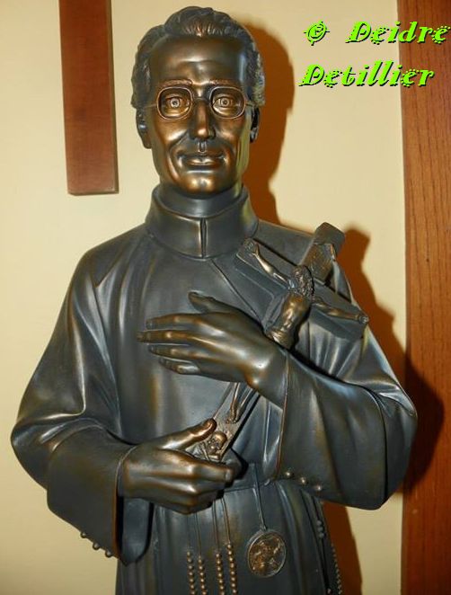 What are some traditional prayers to Father Seelos?